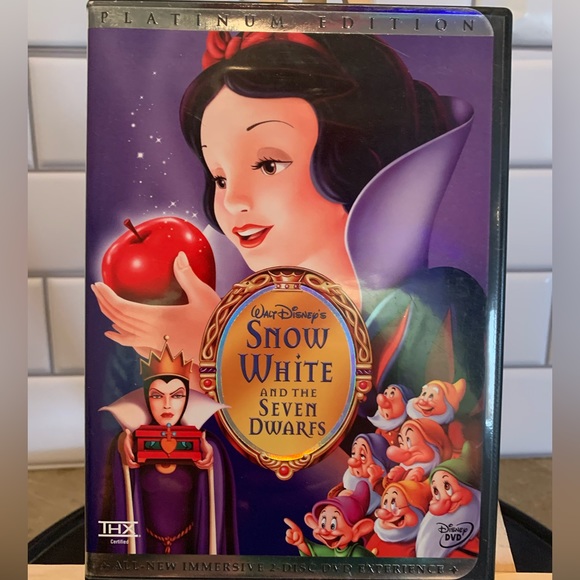 Disney Media Walt Disneys Snow White And The Seven Dwarfs